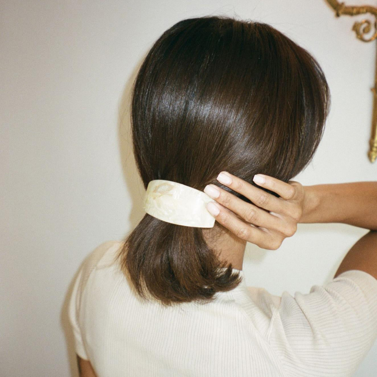 model wearing Ponytail Barrette in Chantilly